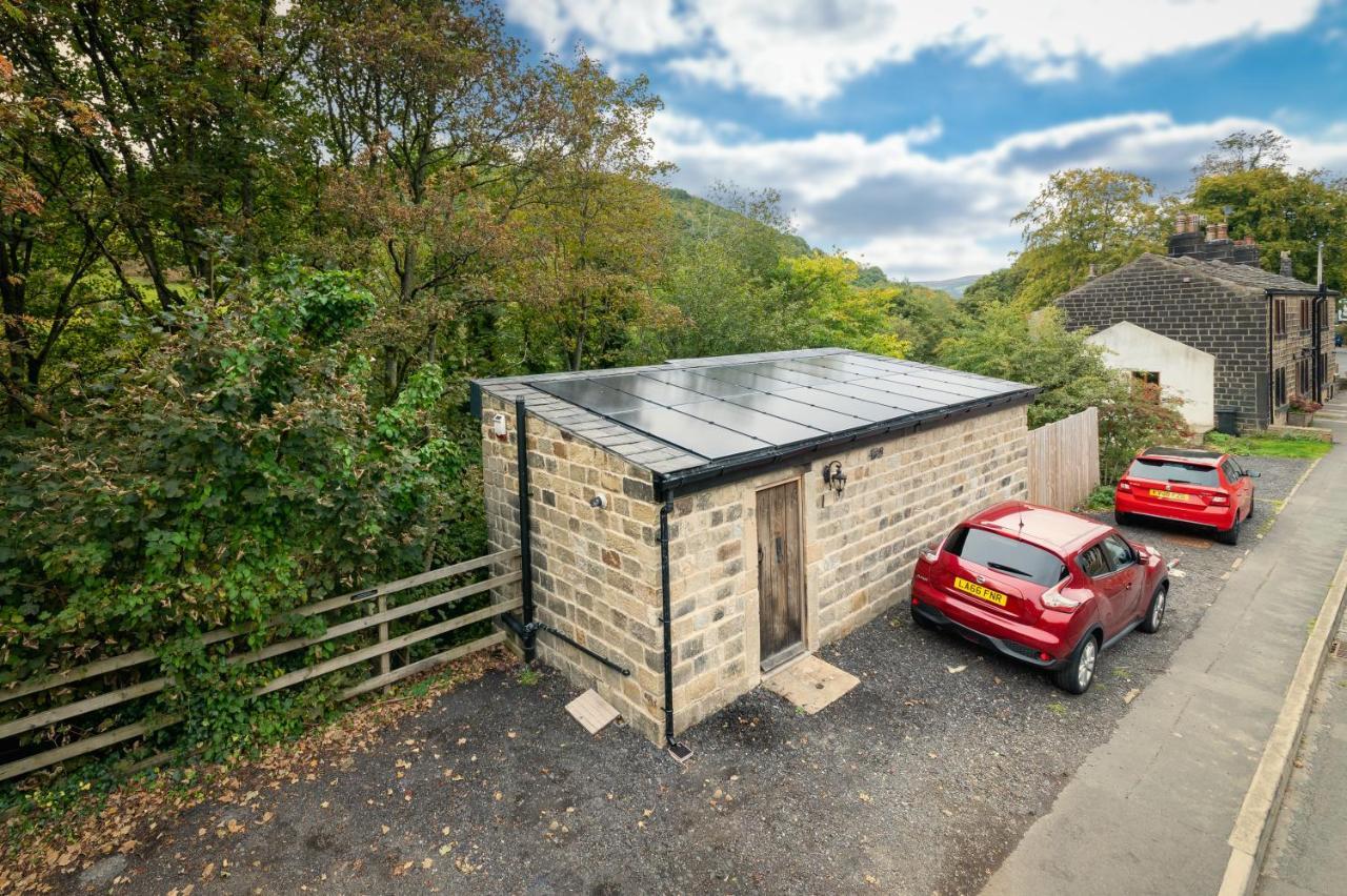 הוילה Mytholmroyd The Keep At Castlegate - Luxury Detached Retreat In Cragg Vale, Hebden Bridge מראה חיצוני תמונה